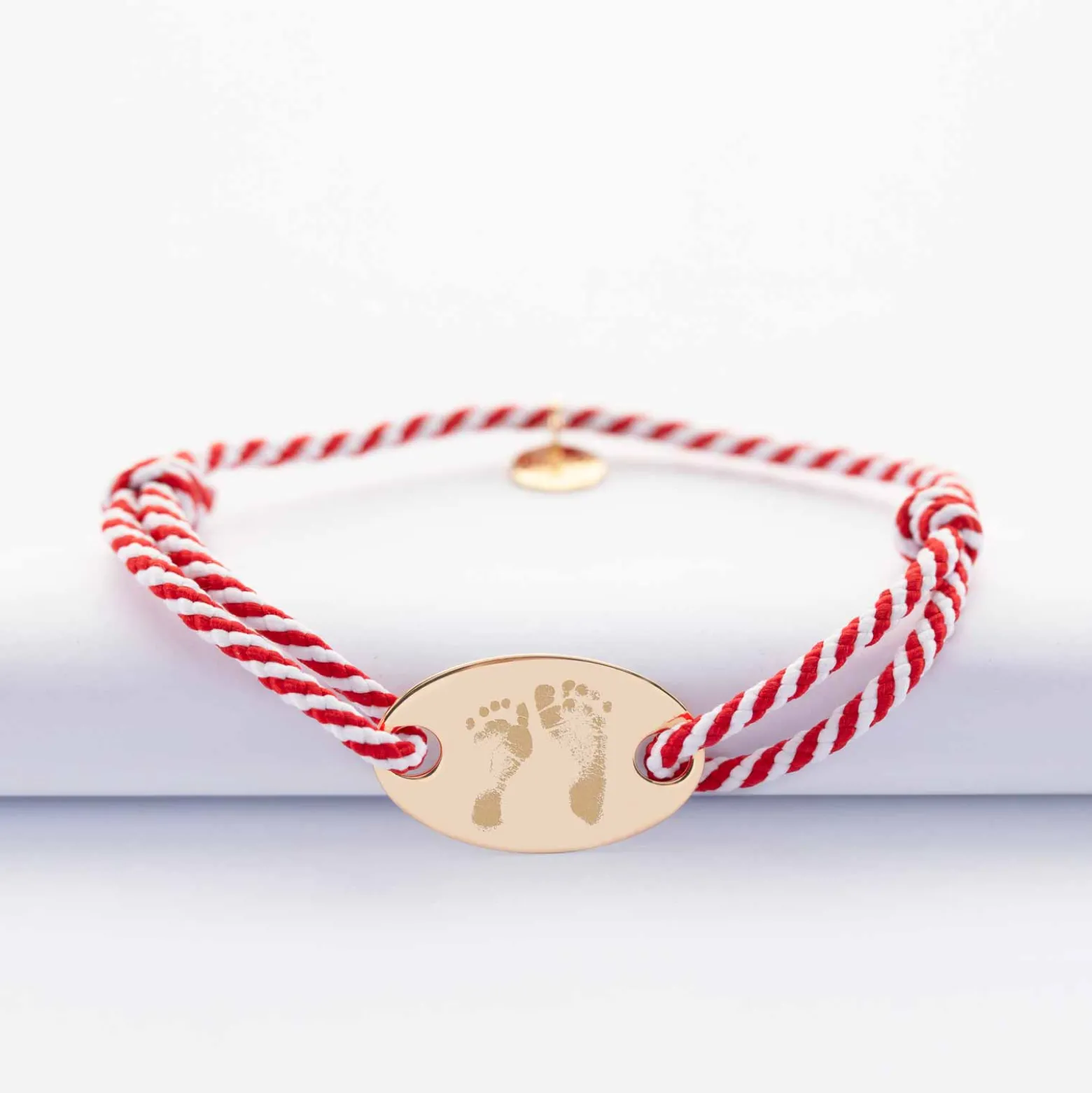 Bracelet homme personnalisé cordon marin tressé médaille gravée plaqué or ovale 25x16 mm