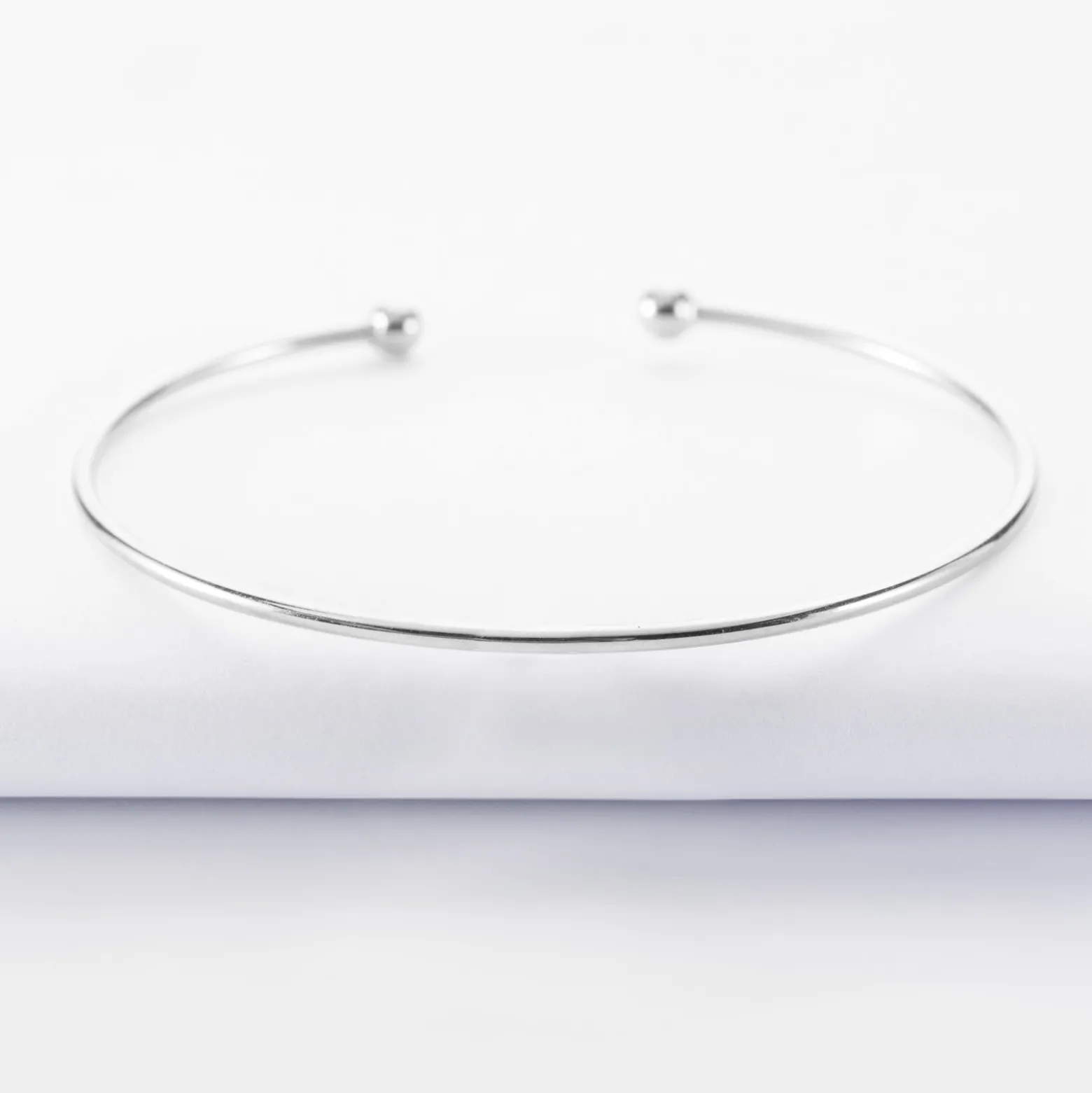 Bracelet jonc ouvert boules argent