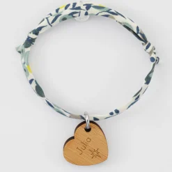 Bracelet Liberty personnalisé médaille gravée bois dormeuse coeur 19x21 mm