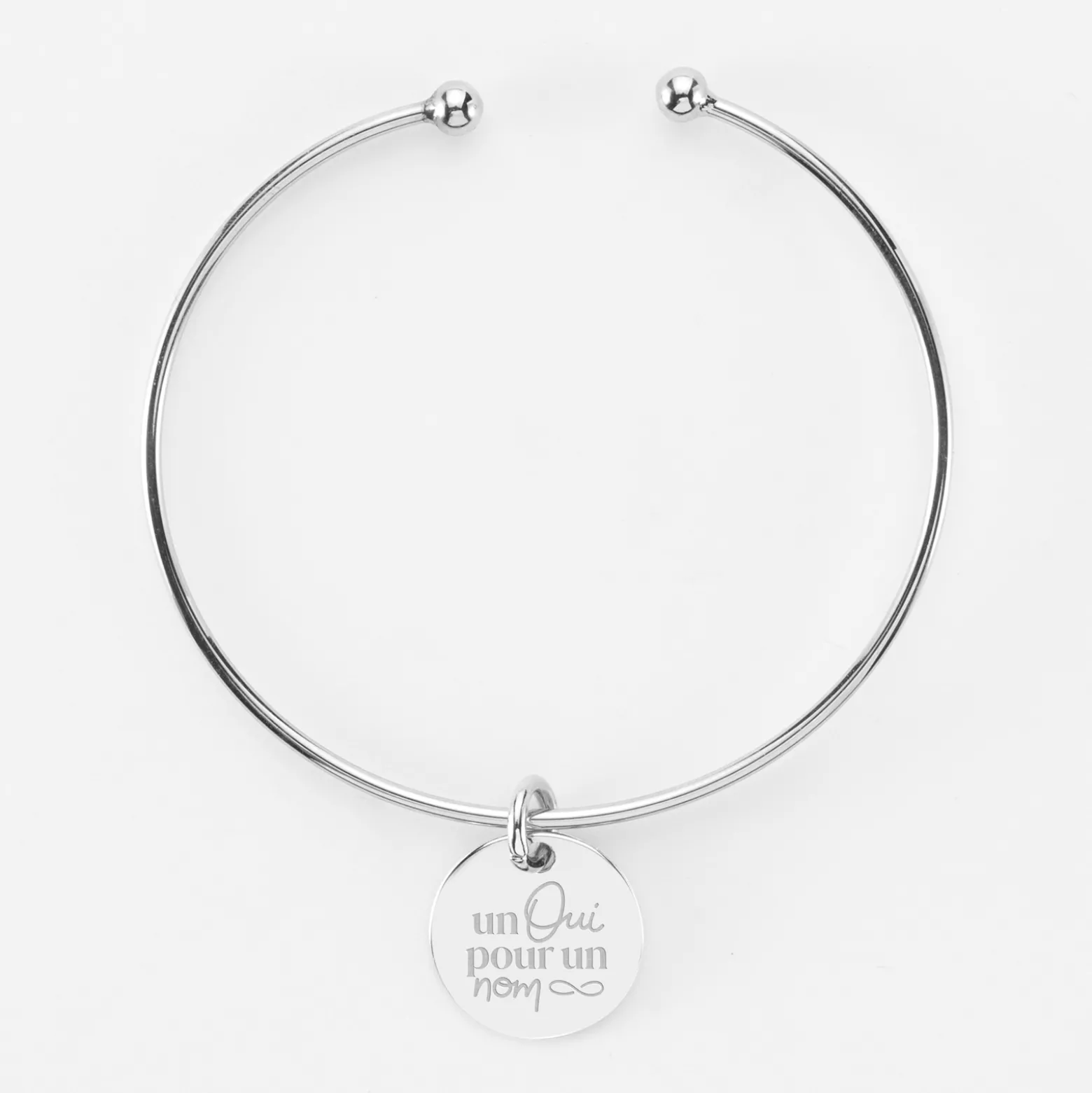 Bracelet Mariée personnalisé jonc ouvert boules argent médaille gravée 15 mm