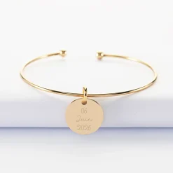 Bracelet Mariée personnalisé jonc ouvert boules plaqué or médaille gravée 15 mm