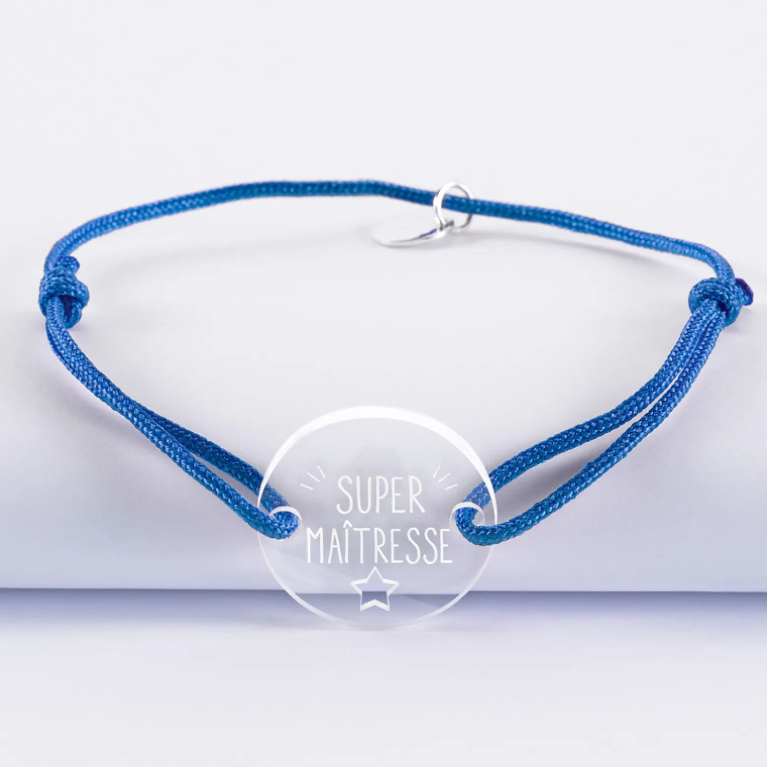 Bracelet médaille gravée acrylique ronde 21 mm - Edition spéciale "Super maîtresse"