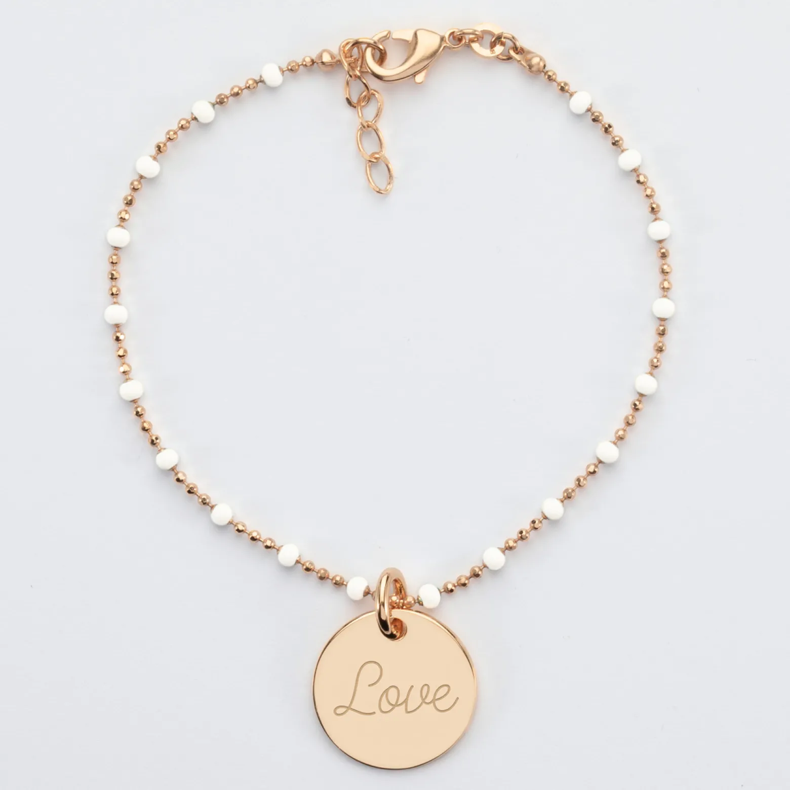 Bracelet perles colorées personnalisé médaille gravée plaqué or 15 mm