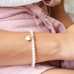 Bracelet perles élastique personnalisé médaille gravée plaqué or ronde 10 mm