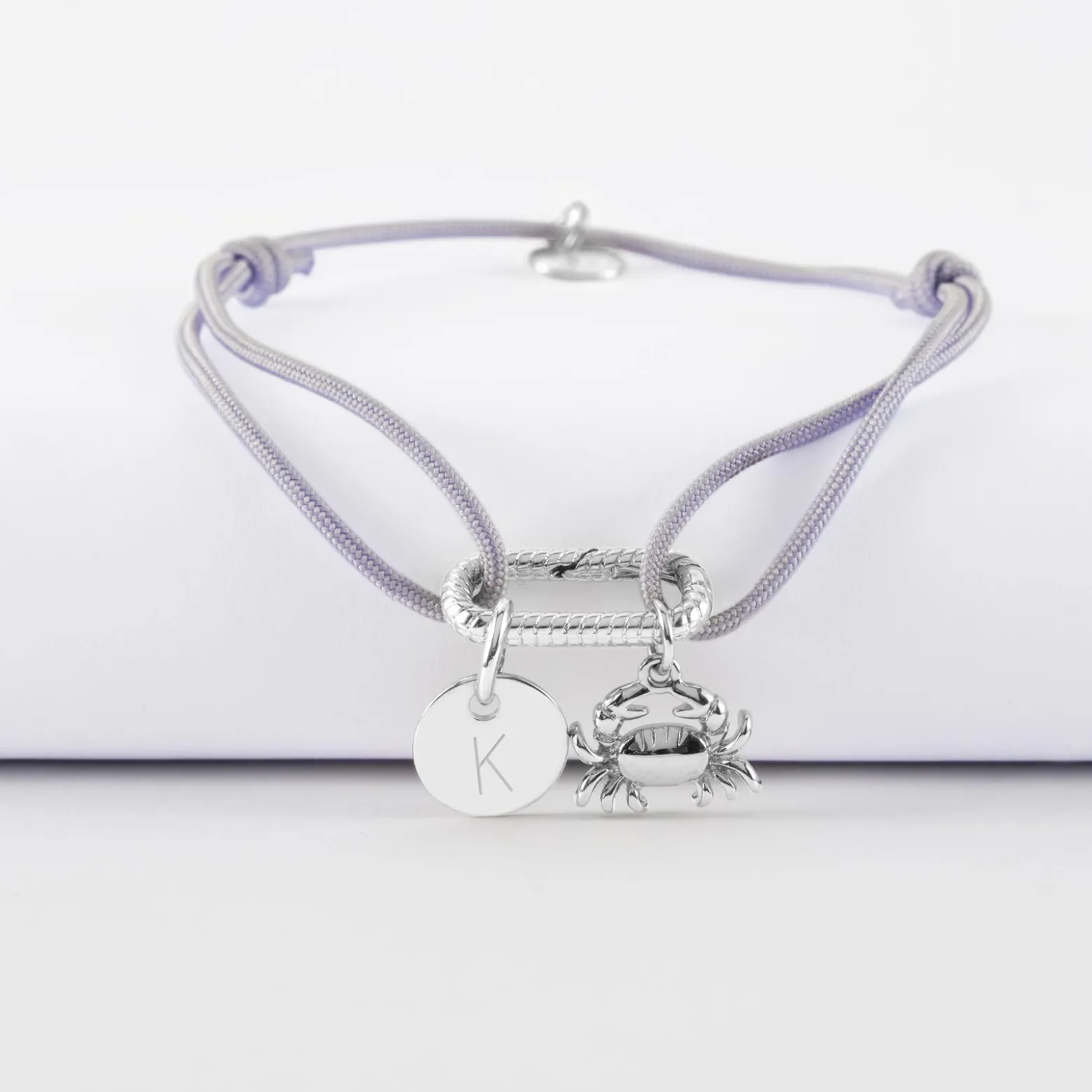 Bracelet personnalisé cordon mousqueton perle 17x11 mm médaille gravée argent 10 mm et breloque(s) summer - à composer
