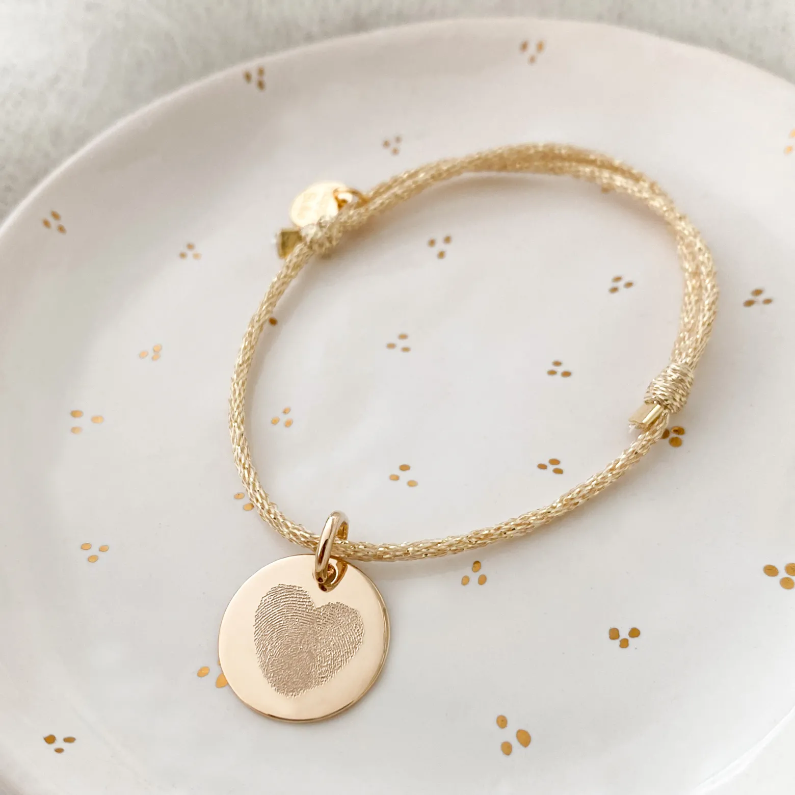 Bracelet personnalisé cordon pailleté médaille gravée plaqué or 15 mm