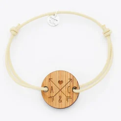 Bracelet personnalisé initiales médaille gravée bois ronde 2 trous 21 mm