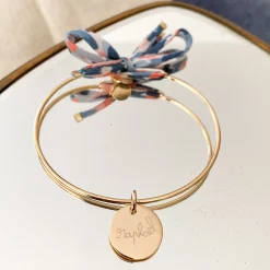 Bracelet personnalisé jonc plaqué or et cordon Liberty médaille gravée 15 mm