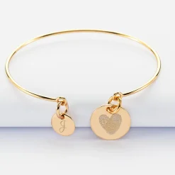 Bracelet personnalisé jonc plaqué or médaille gravée 15 mm et breloque ronde 10 mm