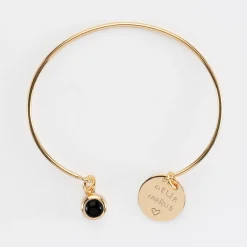Bracelet personnalisé jonc plaqué or ouvert médaille gravée 15 mm et breloque pierre naturelle 8 mm