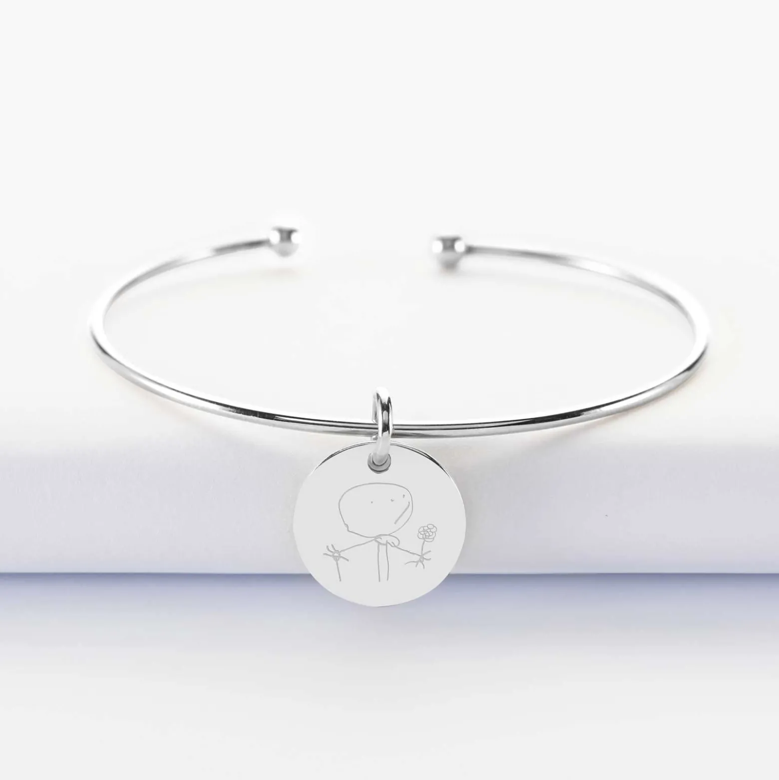 Bracelet personnalisé jonc ouvert argent médaille gravée 15 mm