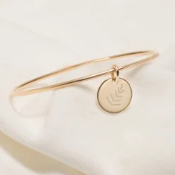 Bracelet personnalisé jonc plaqué or médaille gravée 19 mm