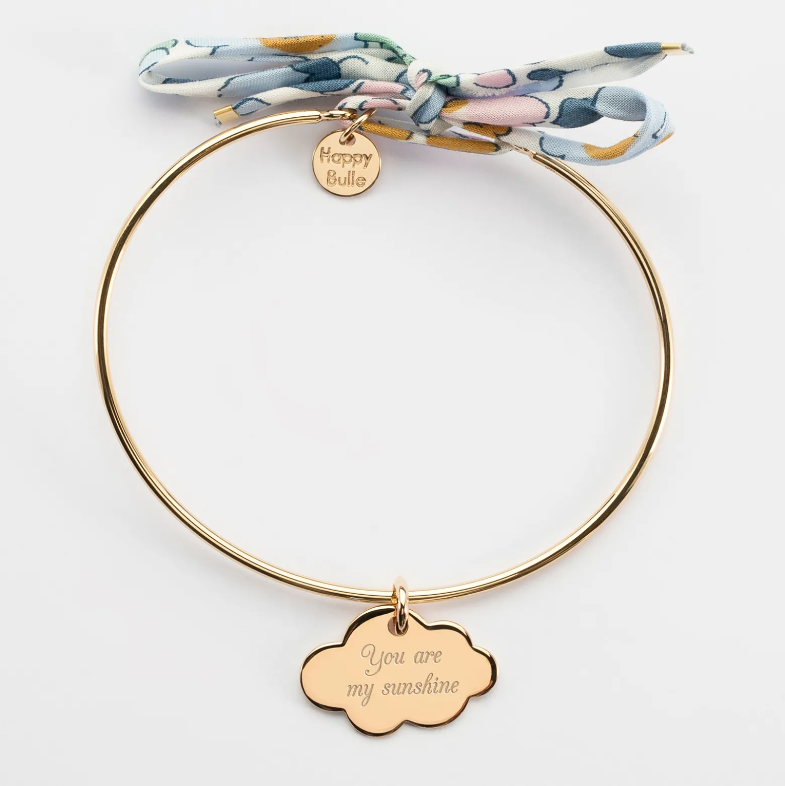 Bracelet personnalisé jonc plaqué or et cordon Liberty médaille gravée nuage 20x14 mm