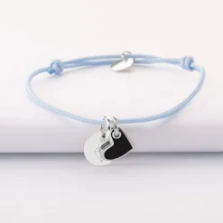 Bracelet personnalisé médaille gravée argent 10 mm et breloque coeur email blanc 10 mm