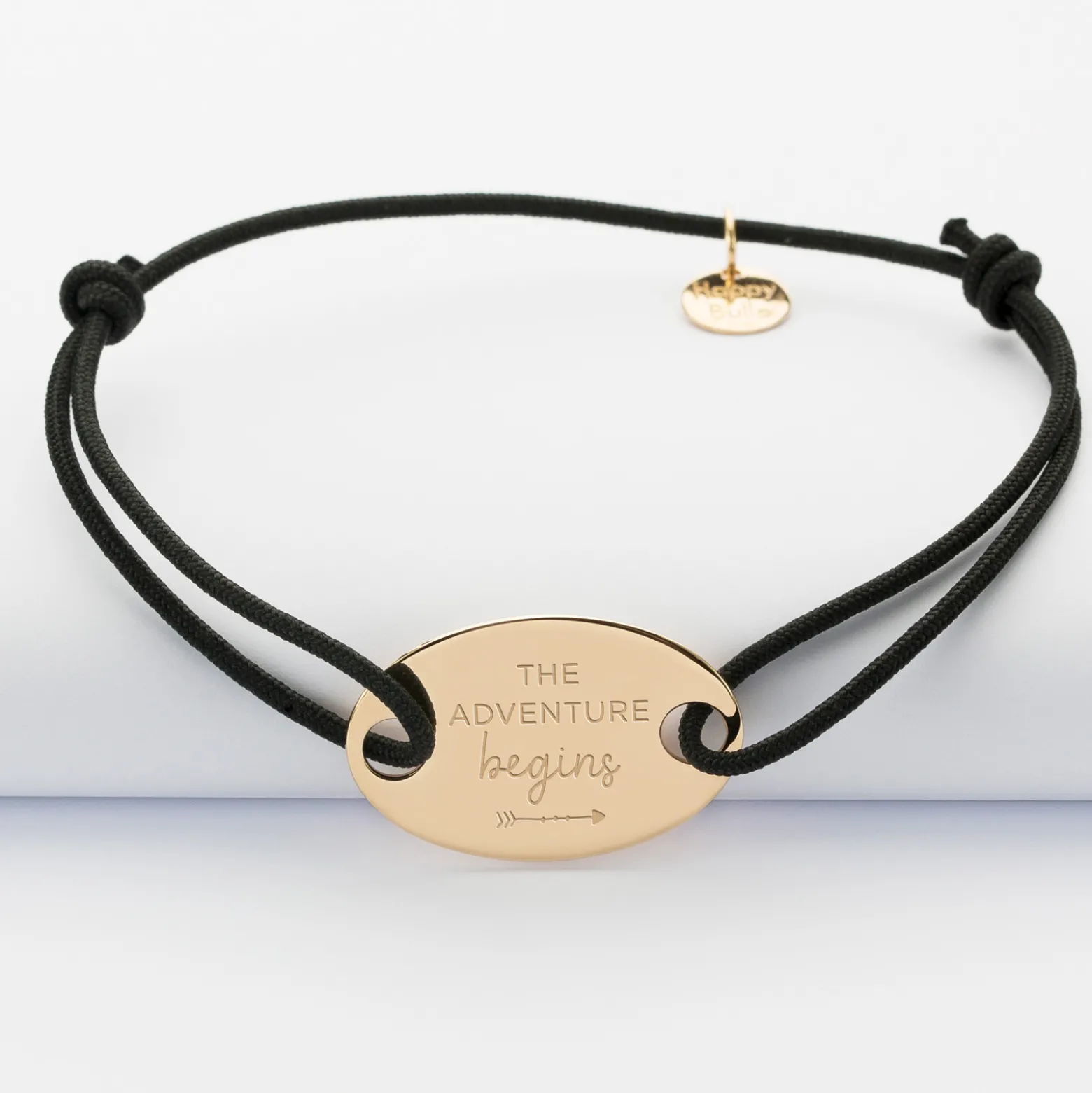 Bracelet personnalisé médaille gravée plaqué or ovale 2 trous 25x16 mm