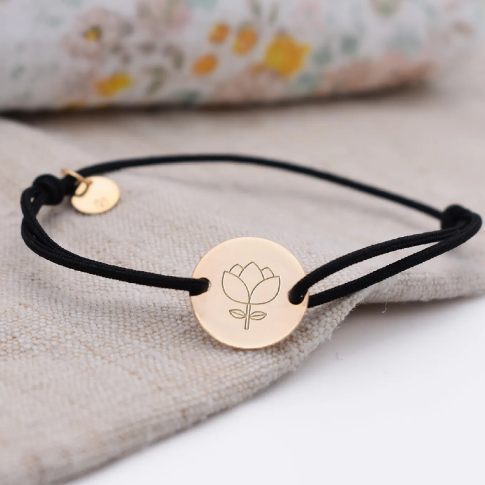 Bracelet personnalisé médaille gravée plaqué or 2 trous 15mm