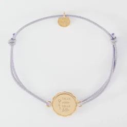 Bracelet personnalisé médaille contour fleur gravée plaqué or 2 trous 15 mm