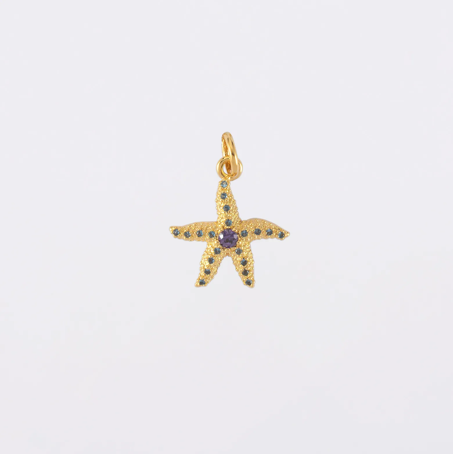 Breloque étoile de mer scintillante zircons bleus plaqué or 15 mm