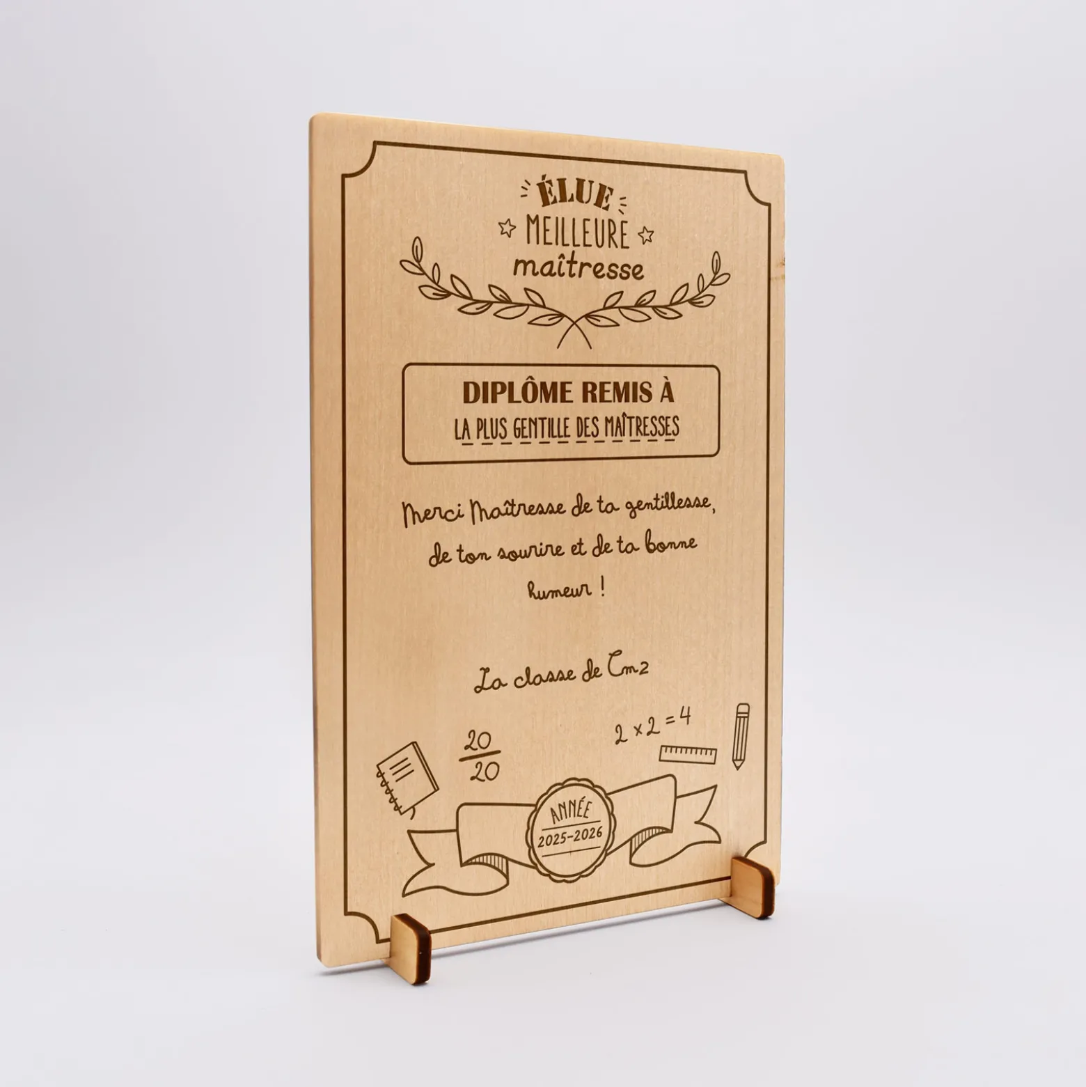 Cadre diplôme maîtresse personnalisé bois gravé 15x10 cm avec support - édition spéciale "Meilleure maîtresse"