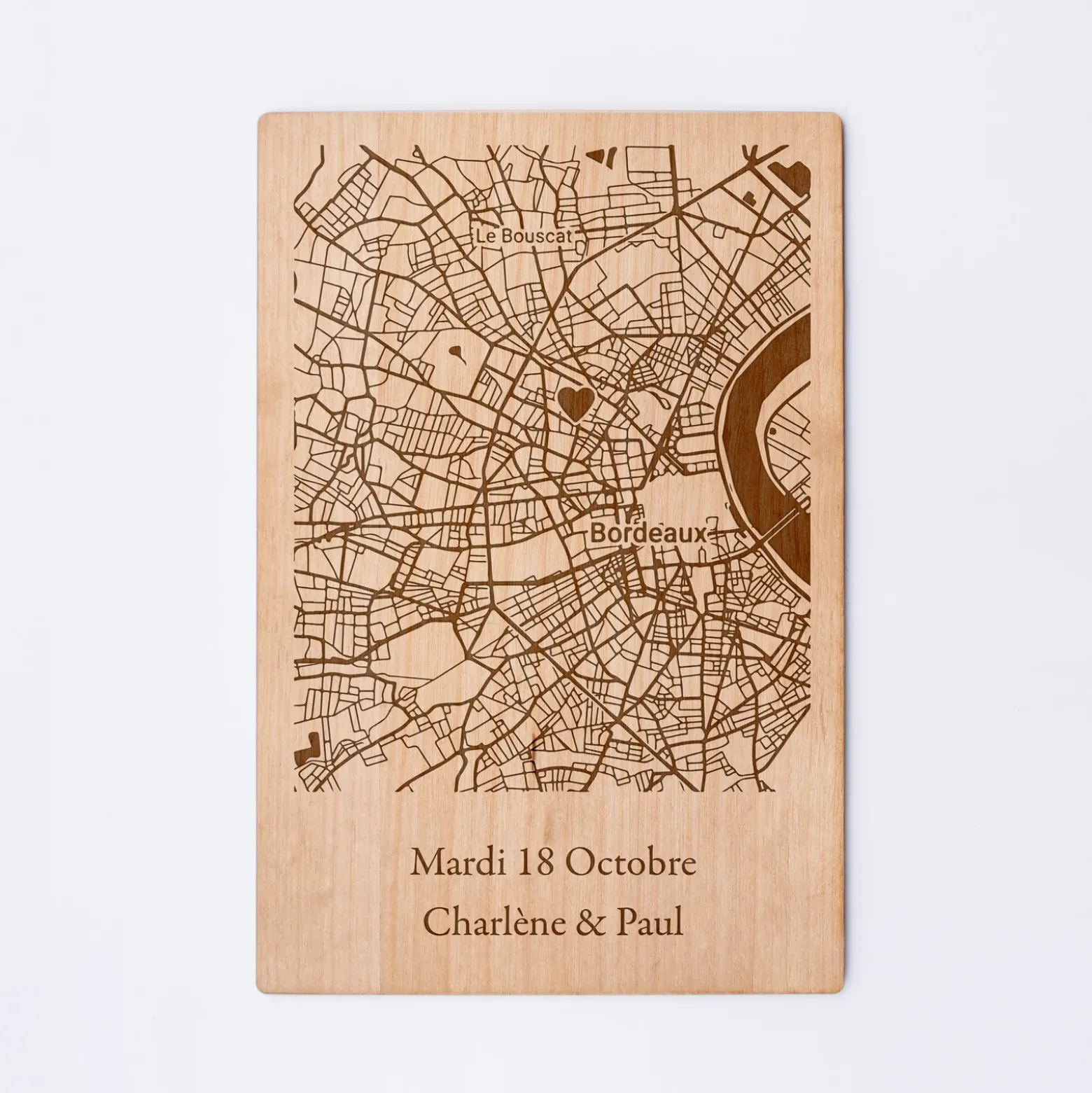 Cadre "Géo map" personnalisé bois gravé 15x10 cm avec support