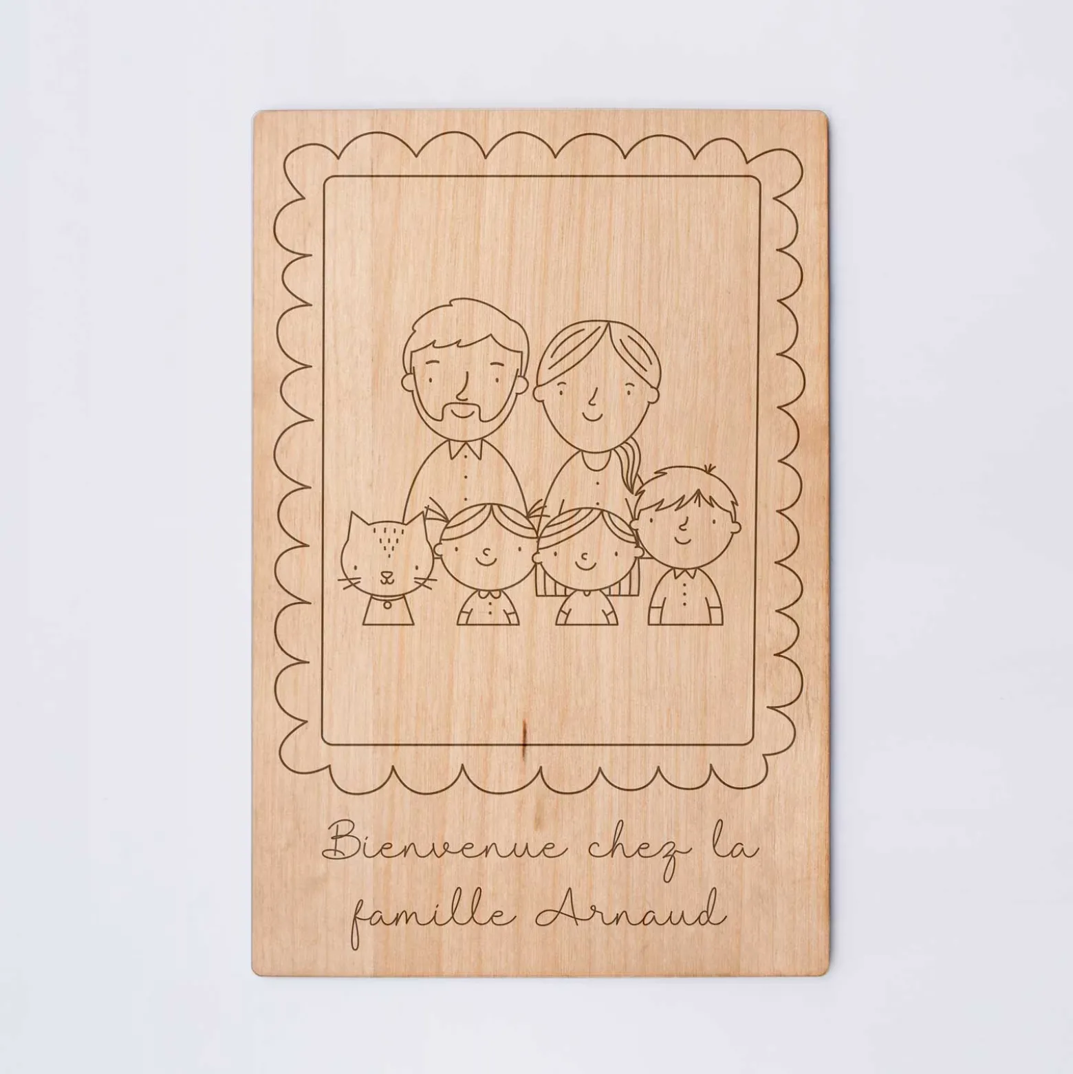 Cadre personnalisé bois gravé 15x10 cm avec support - édition spéciale "Famille"