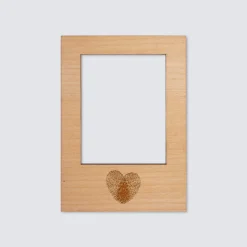 Cadre polaroïd personnalisé gravé bois aimanté petit format 68x97 mm