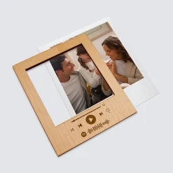 Cadre polaroïd Spotify personnalisé gravé bois aimanté grand format 92x108 mm