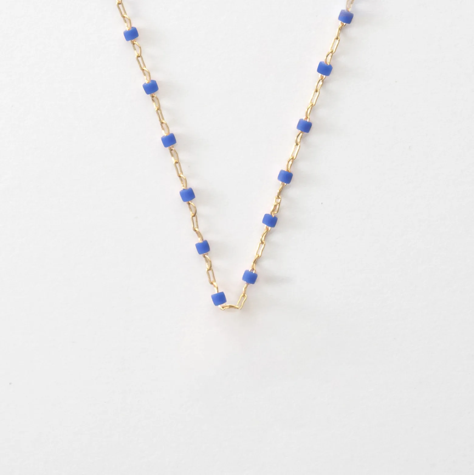 Chaîne plaqué or perles de Miyuki colorées