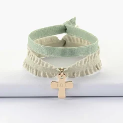 Coffret de bracelets enfant personnalisés cordons élastiques interchangeables médaille gravée plaqué or croix 15x13 mm
