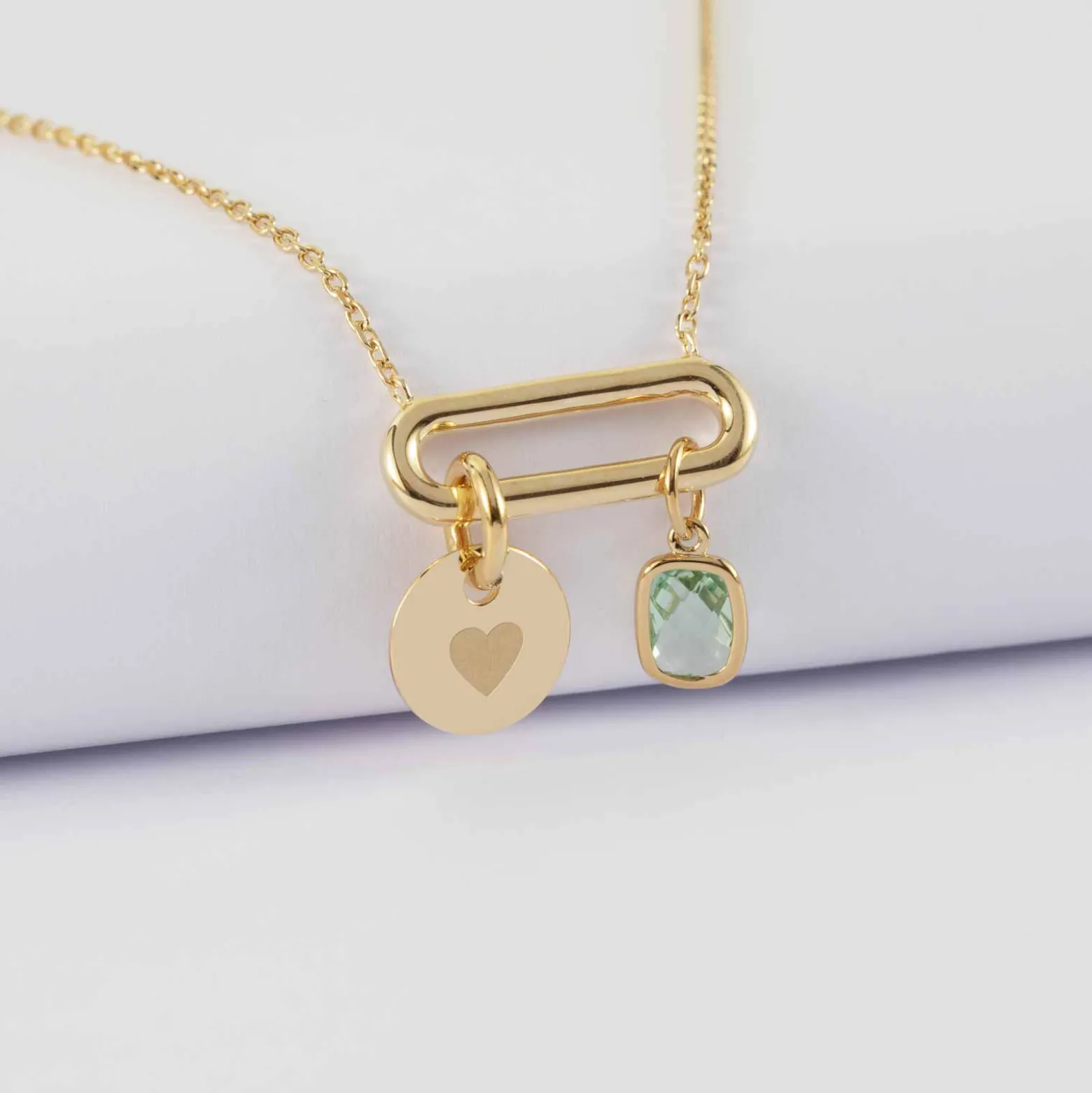 Collier chaîne ovale ouvert personnalisé médaille gravée plaqué or 10 mm et breloque rectangle zircon plaqué or 9 mm