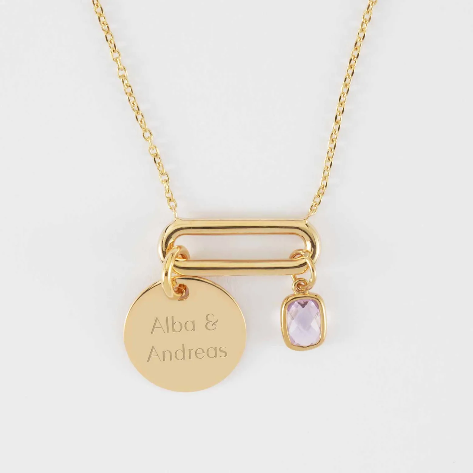 Collier chaîne ovale ouvert personnalisé médaille gravée plaqué or 15 mm et breloque rectangle zircon plaqué or 9 mm