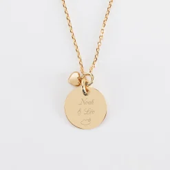 Collier mini coeur bombé personnalisé médaille gravée plaqué or 15 mm
