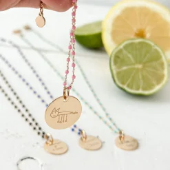 Collier perles Miyuki colorées personnalisé médaille gravée plaqué or 19 mm