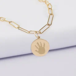 Collier personnalisé petites mailles médaille gravée plaqué or rose des vents texturée 14 mm