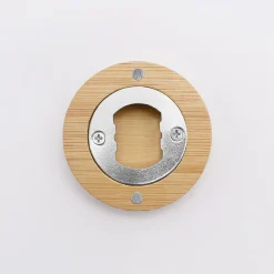 Décapsuleur magnet rond bois gravé 60x60 mm - édition spéciale