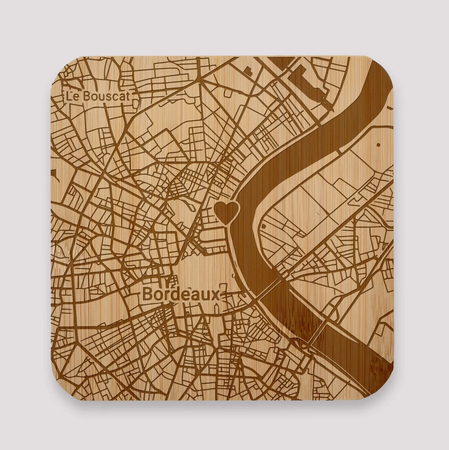 Dessous de plat "Géo map" personnalisé gravé bambou 145x145 mm