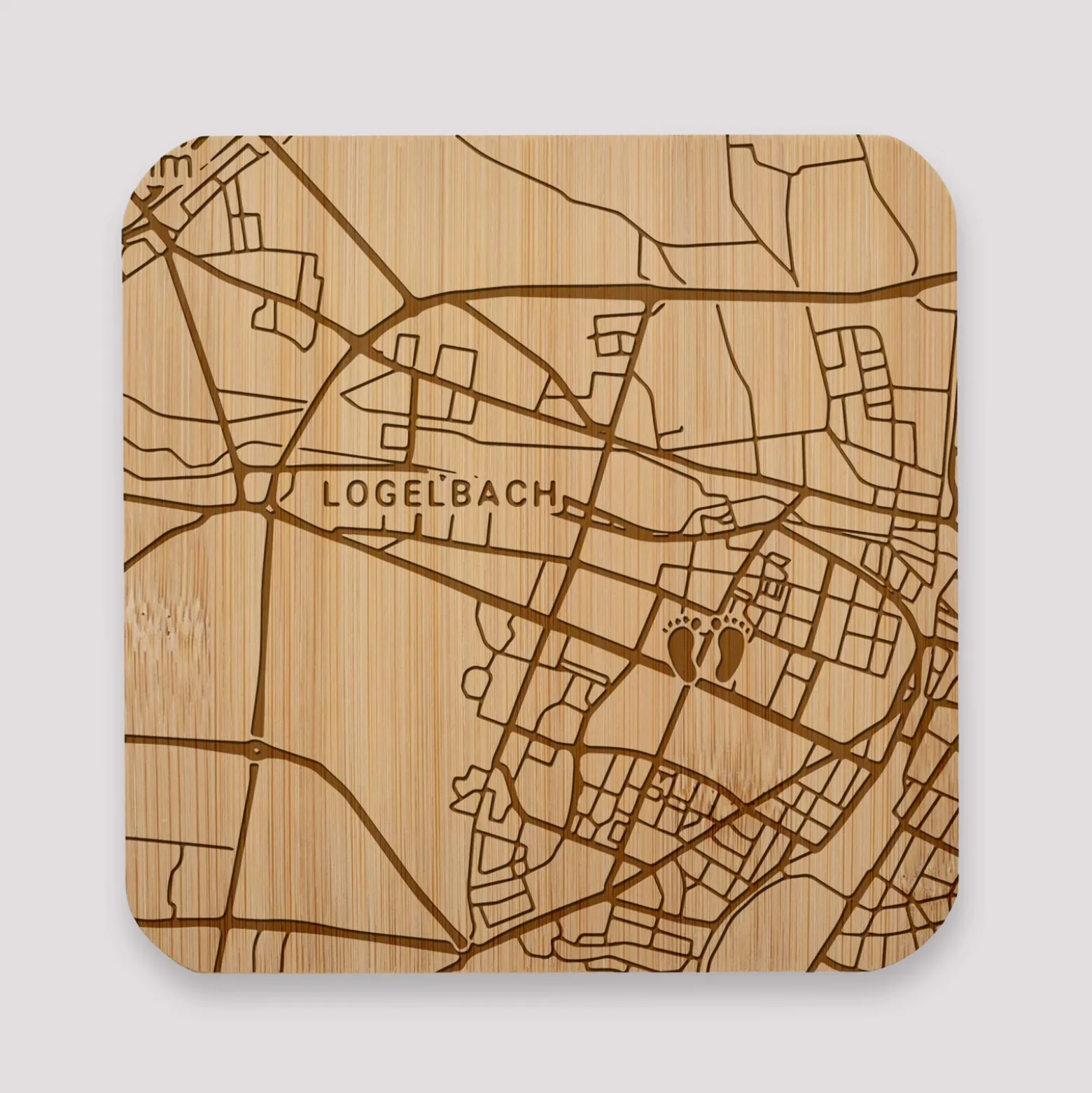 Dessous de plat "Géo map" personnalisé gravé bambou 145x145 mm