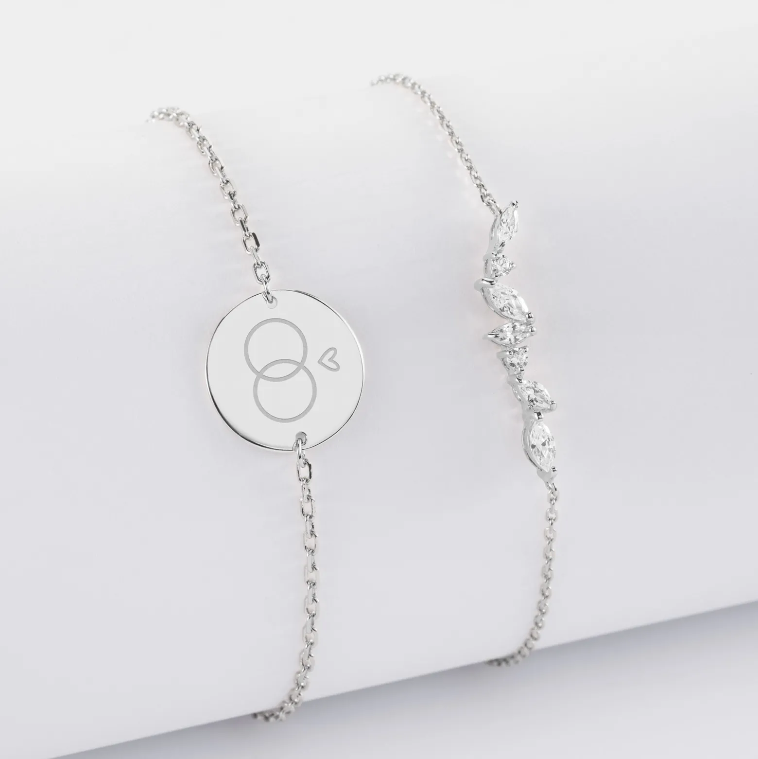 Duo bracelets Mariée personnalisés chaine barrette scintillante et médaille gravée argent 2 trous 15 mm