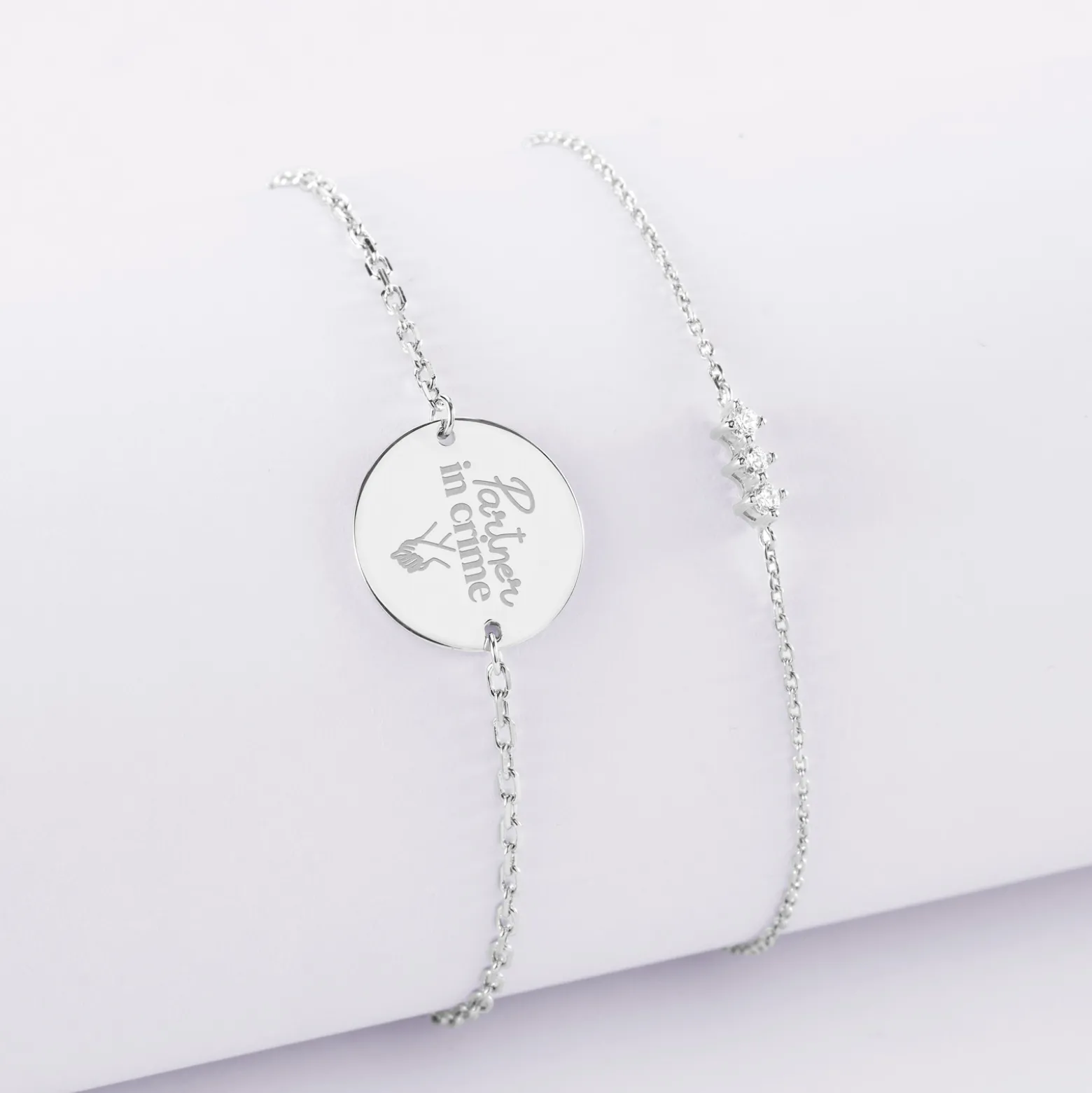Duo bracelets Mariée personnalisés chaine trio scintillant et médaille gravée argent 2 trous 15 mm