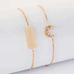Duo bracelets personnalisés chaine lune scintillante et médaille gravée plaqué or plaque 20x8 mm - HappyBulle x Capucine
