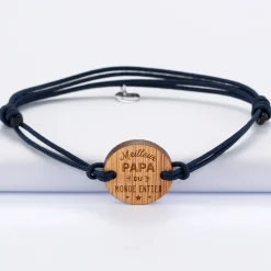 Duo de bracelets médailles gravées bois rondes 2 trous 21 mm Meilleurs Maman et Papa