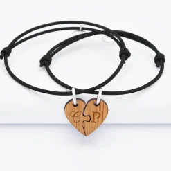 Duo de bracelets personnalisés médailles gravées bois "coeur inséparable"