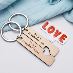 Duo de porte-clés personnalisés médailles gravées bois plaques 16x66 mm "pour les amoureux"