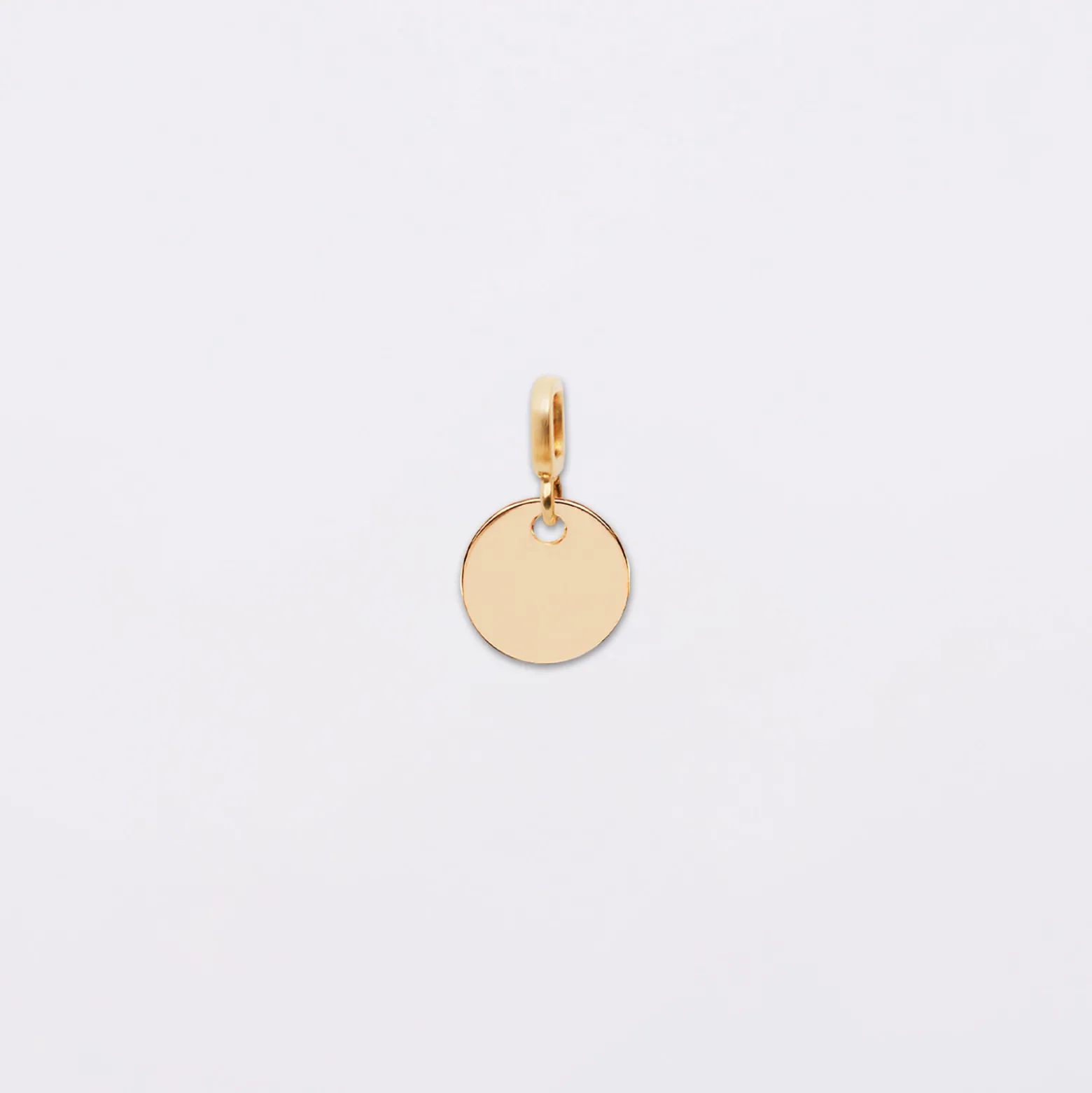 Mini-charm anneau collection Chapitre médaille gravée plaqué or 10 mm