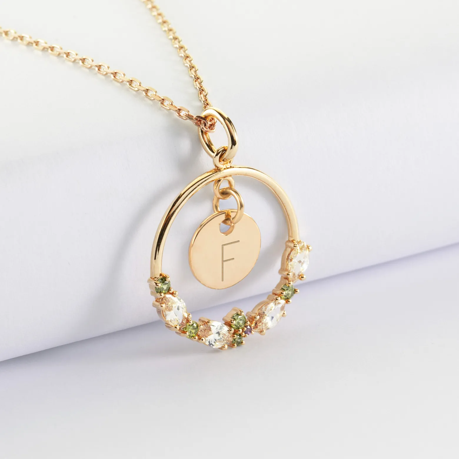 Pendentif cercle scintillant coloré personnalisé médaille gravée plaqué or 10 mm