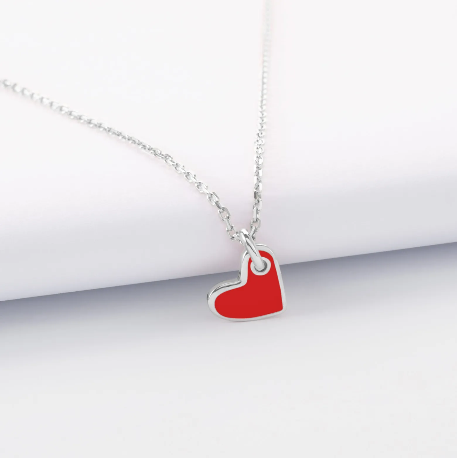 Pendentif enfant coeur email blanc argent 10 mm
