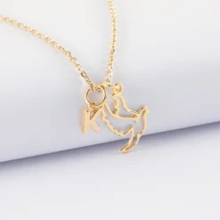 Pendentif enfant colombe plaqué or 18 mm et breloque lettre initiale 5 mm