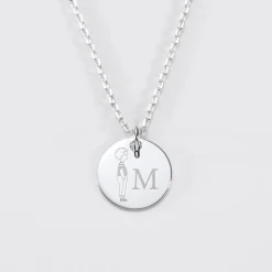 Pendentif enfant personnalisé initiale médaille gravée argent 15 mm - HappyBulle x Marie Savart