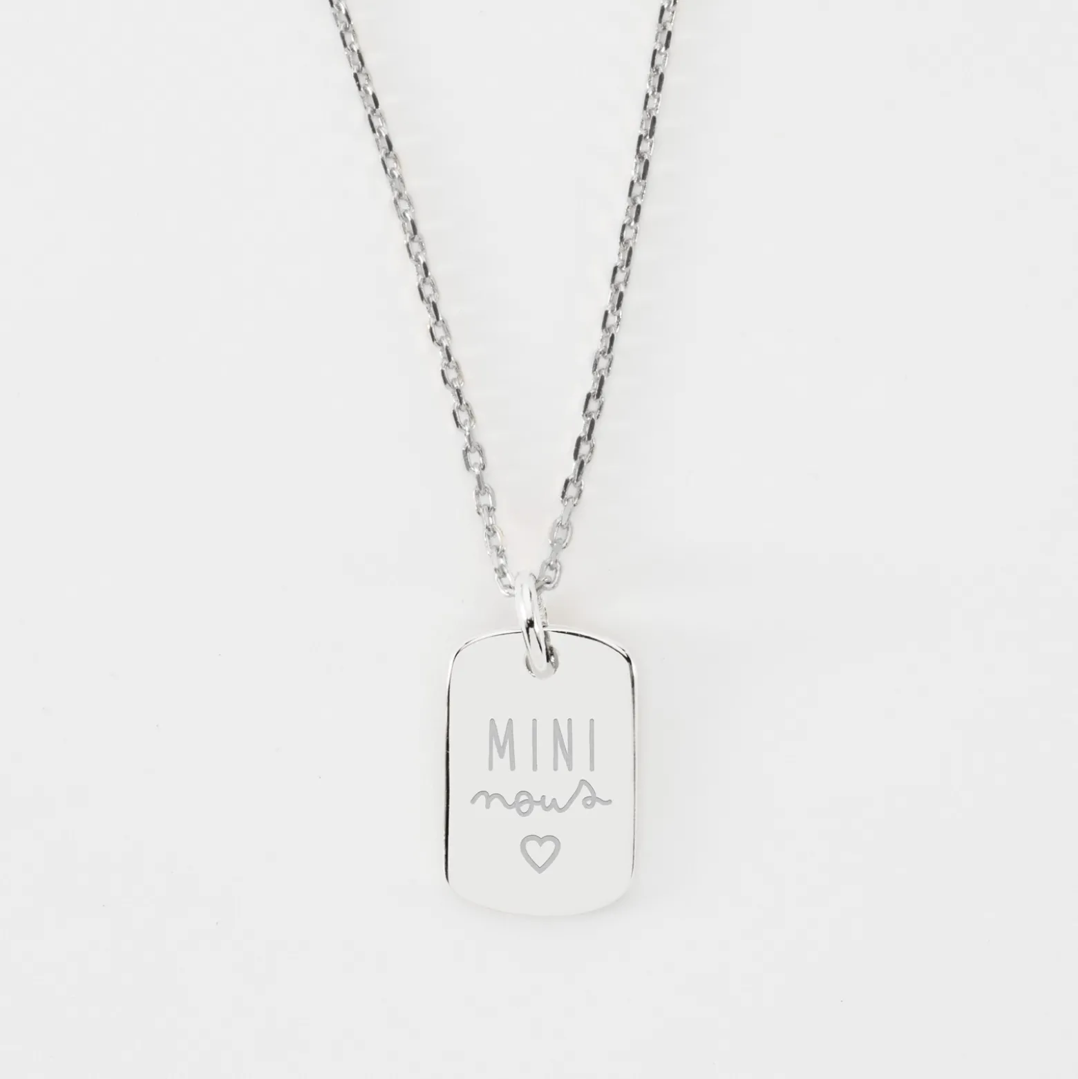 Pendentif enfant personnalisé médaille gravée argent rectangle 17x11 mm