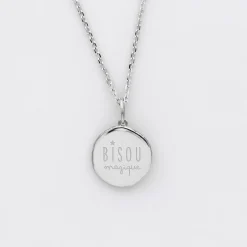 Pendentif enfant personnalisé médaille gravée argent rose des vents texturée 14 mm